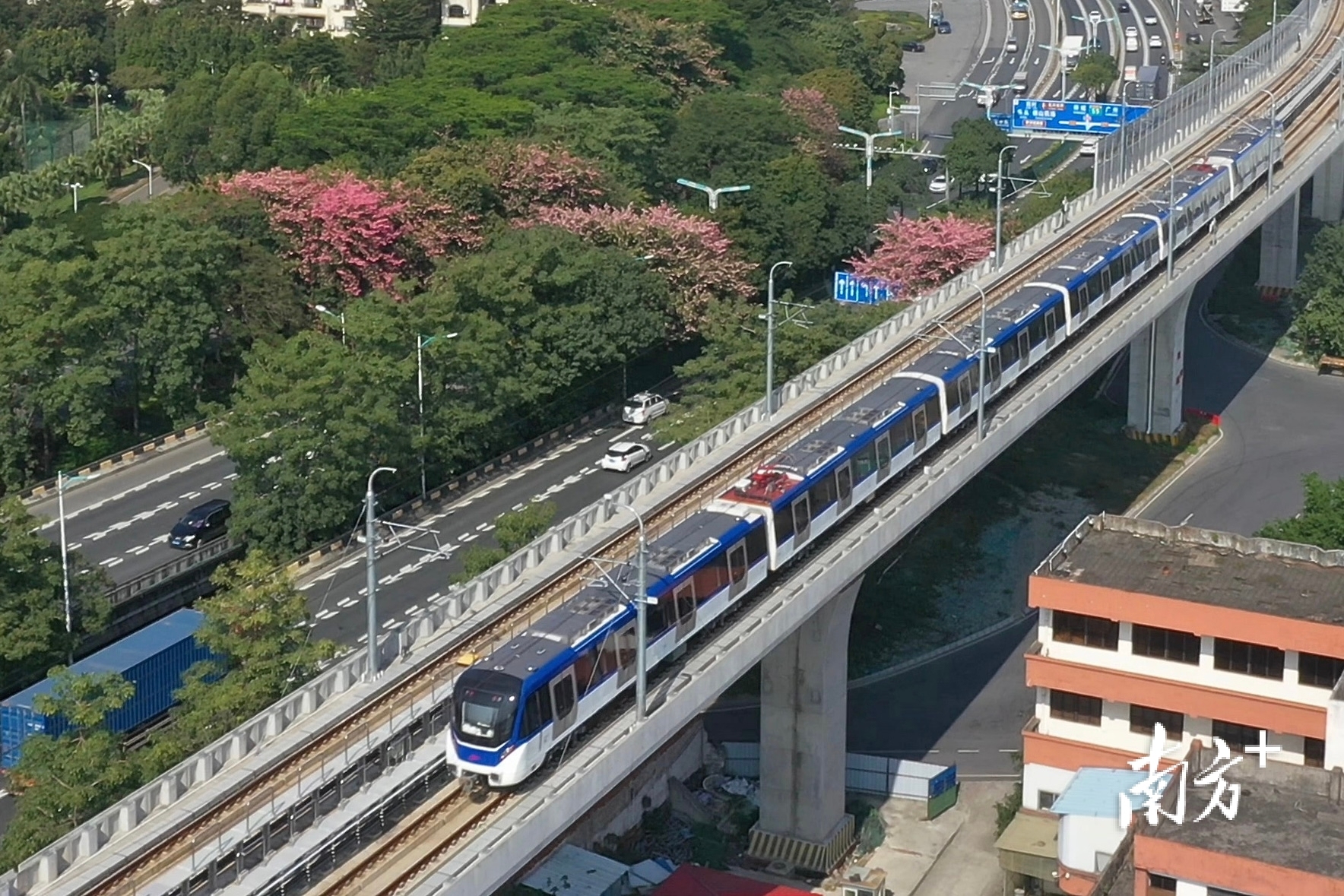 佛山地铁3号线全线通车 佛山地铁3号线全线通车