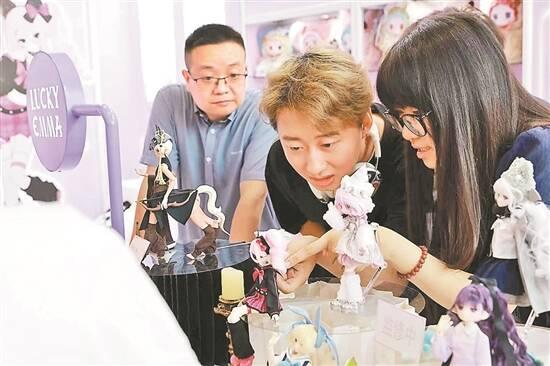 “潮玩之都”长出“AI大脑”,大湾区动漫产业悄悄变了样 “潮玩之都”长出“AI大脑”,大湾区动漫产业悄悄变了样