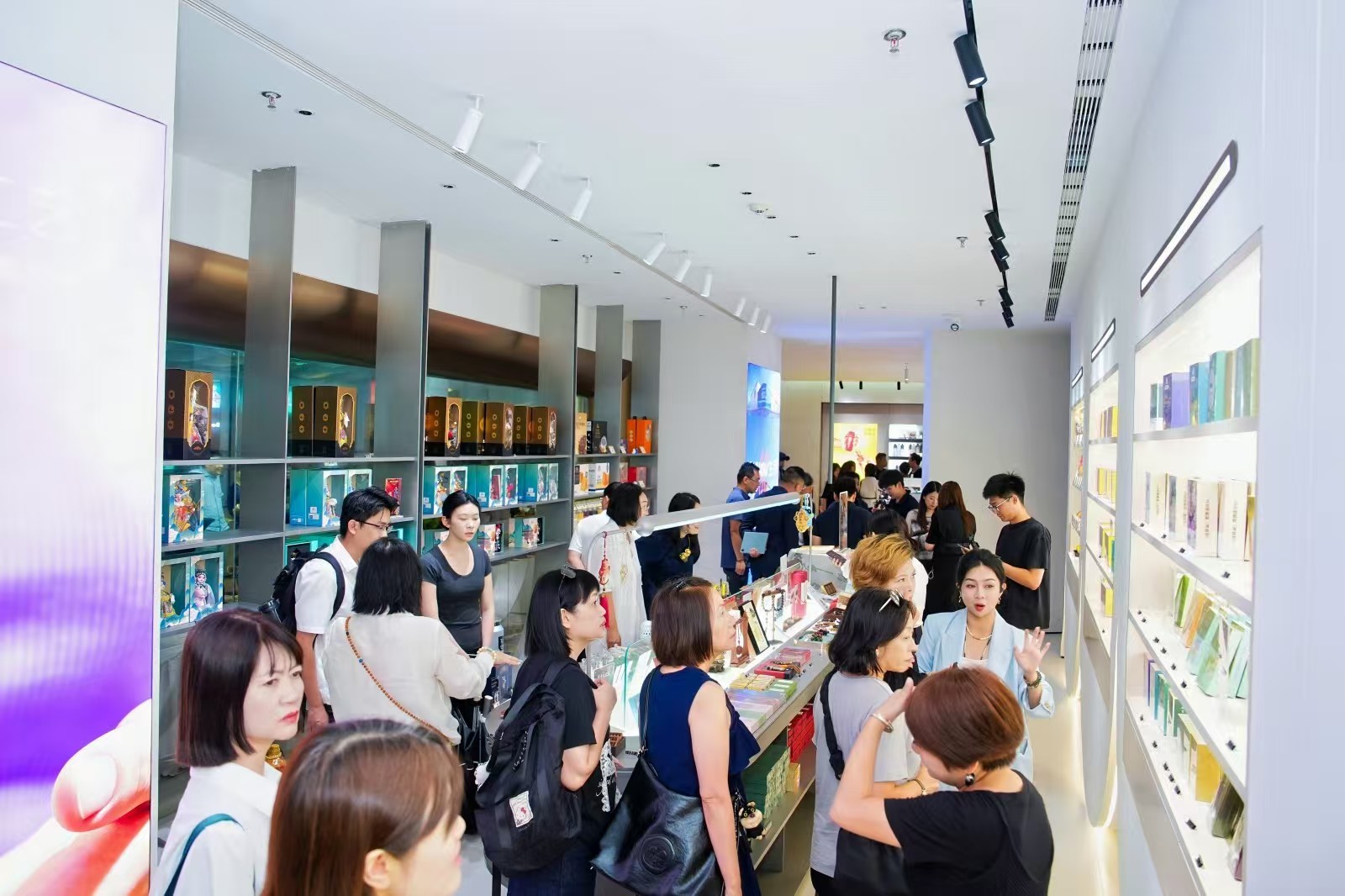 横琴跨境电商直播示范区启用